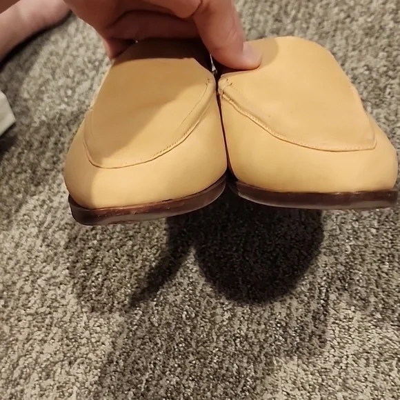 Aerisoles east wing tan leather upper slip ons size 8M balance man made - Picture 2 of 12